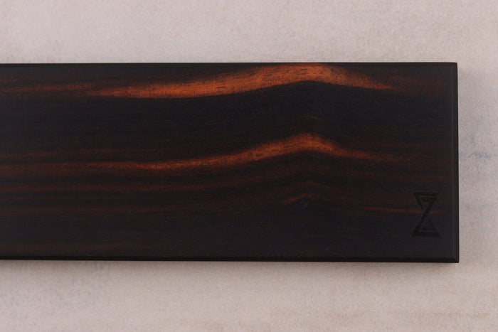 Barre aimantée artisanale Essences Creations en ébène de Macassar 45cm 6 places - N°4
