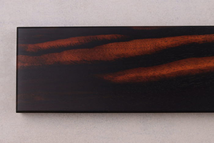 Barre aimantée artisanale Essences Creations en ébène de Macassar 45cm 6 places - N°3