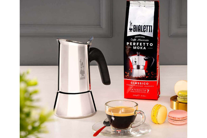 Cafetière italienne Bialetti Venus 235ml 6 tasses compatible induction