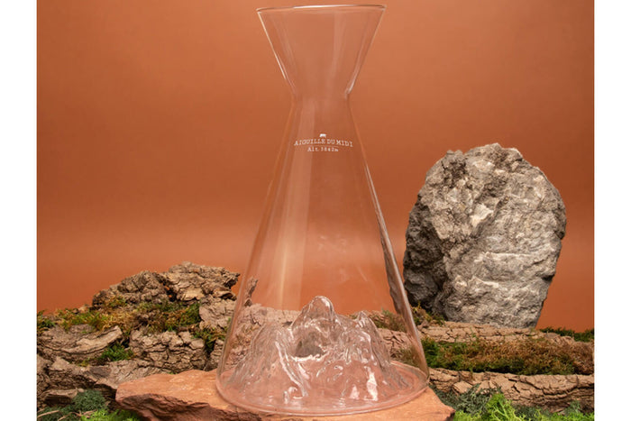 Carafe à eau Alaskan Maker Topographic Aiguille du midi en verre cristallin