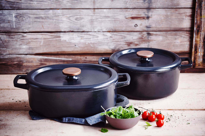 Cocotte ovale Beka Nori en fonte émaillée 31cm