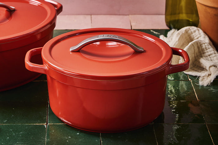 Cocotte ronde Beka Plume en aluminium 24cm - Rouge
