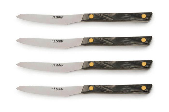 Coffret de 4 couteaux à steak Arcos Flysch lame dentelée 11cm