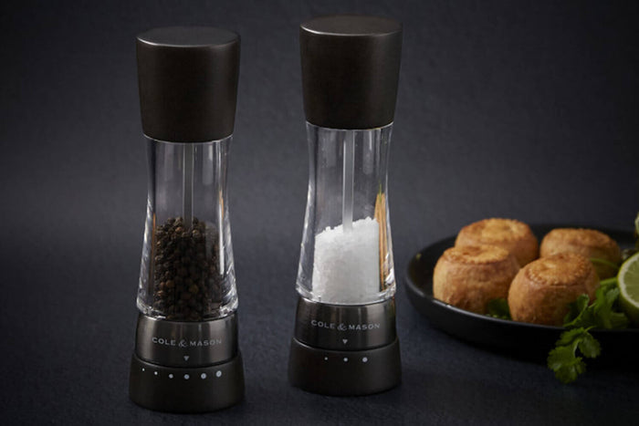 Coffret moulins sel et poivre Cole & Mason Derwent hêtre noir 19cm