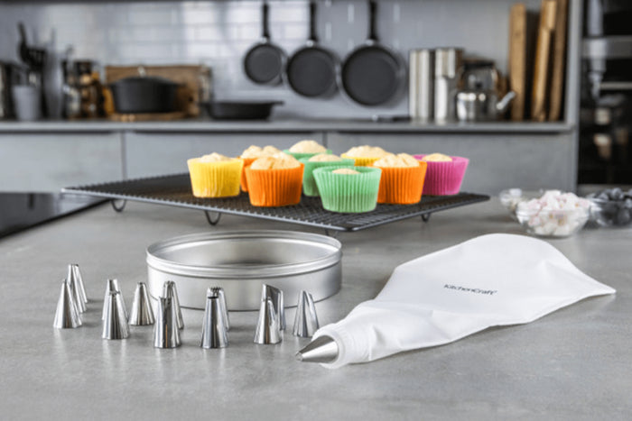 Coffret pâtissier Kitchencraft My Icing Set avec 14 douilles en acier inoxydable + poche en coton