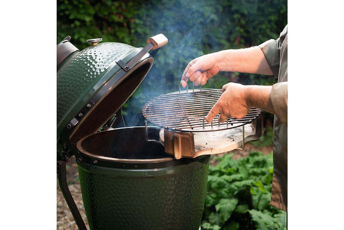 ConvEGGtor en céramique pour barbecue Big Green Egg Small