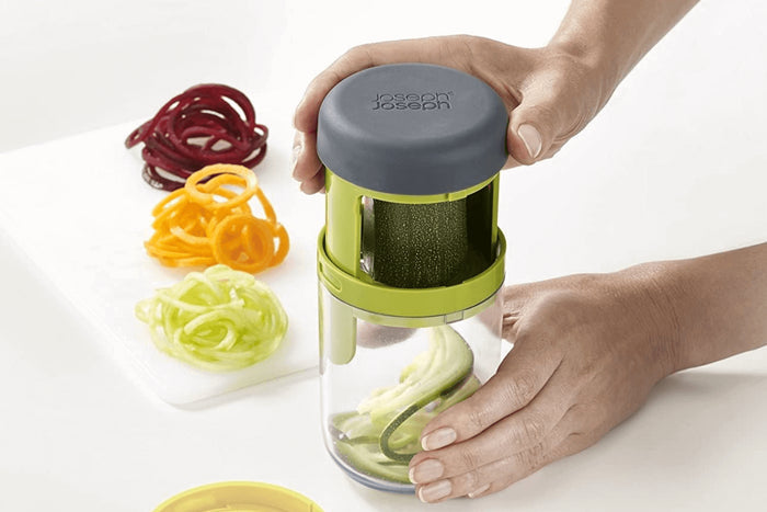 Coupe légumes spirale 3 en 1 Joseph Joseph Spiro en acier inoxydable et polymère