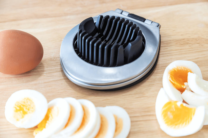 Coupe-oeufs 2 en 1 MasterClass Deluxe en inox et polymère