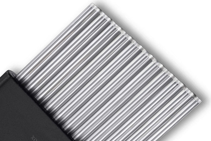 Couteau à décorer Victorinox lame ondulée en inox