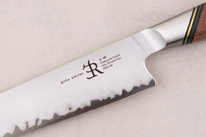 Couteau à découper 20,5cm Ryda Knives A-30 San Maï et manche en noyer