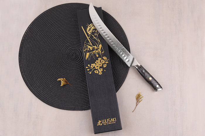 Couteau à découper Wusaki Sakin Damas 10Cr 25cm manche en fibre de carbone et feuille d'or