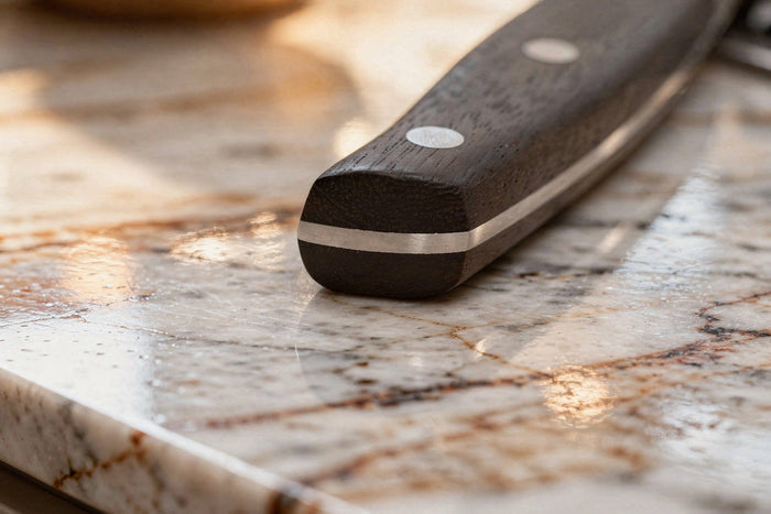 Couteau à fromage 13cm Guillaume Leonard Cuistot en acier inoxydable et bois de santal rouge