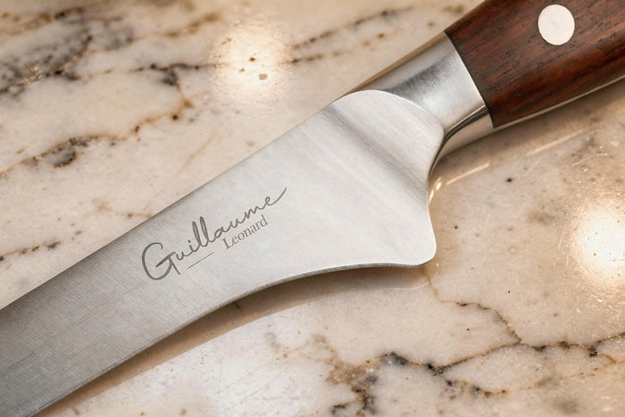 Couteau à jambon 25cm Guillaume Leonard Cuistot en acier inoxydable et bois de santal rouge