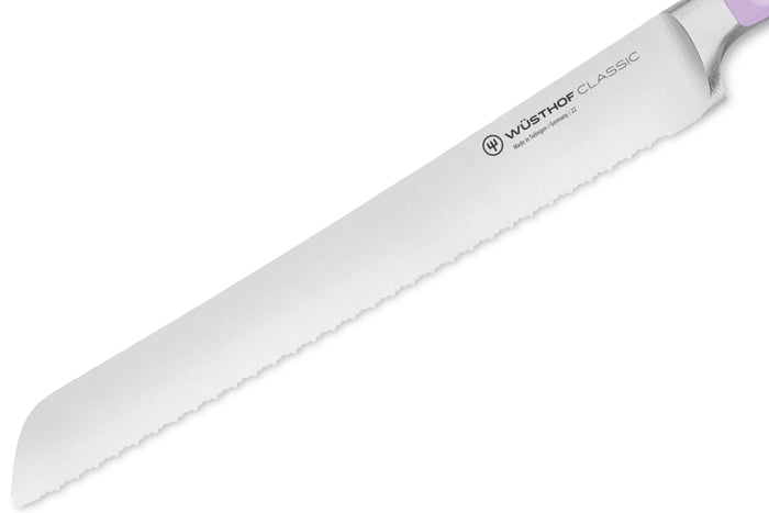 Couteau à pain Wusthof Classic Colour Purple Yam forgé lame micro-dentelée 23cm