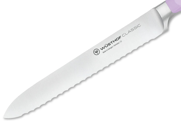 Couteau à saucisson Wusthof Classic Colour Purple Yam forgé lame crantée 14cm