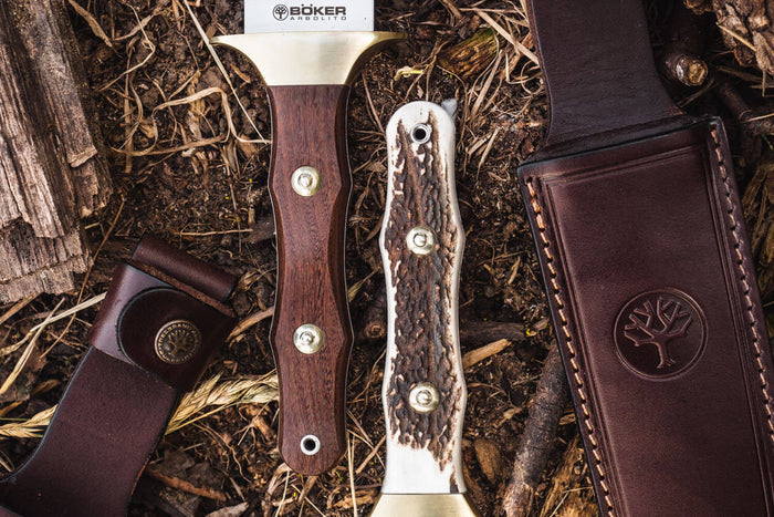 Couteau Böker Arbolito Colmillo Guayacan 02BA918G lame en acier 25cm manche en bois de Guayacan + étui en cuir