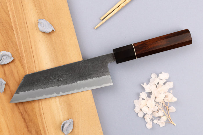 Couteau bunka 16,5cm japonais artisanal Yuzo Black Nashiji