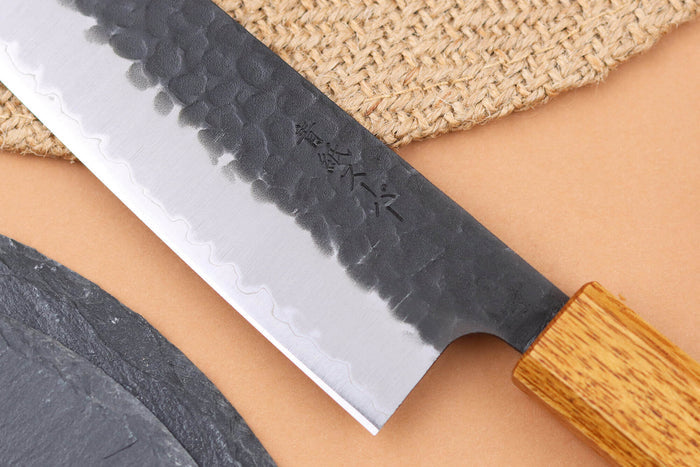 Couteau bunka 17cm japonais artisanal Yuzo Black AS chêne brûlé