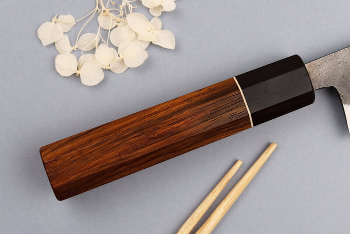 Couteau de chef 18cm japonais artisanal Yuzo Black Nashiji