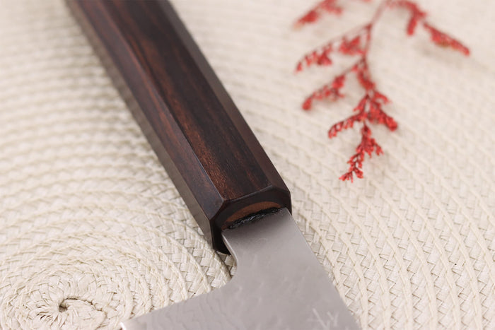 Couteau de chef 20cm japonais artisanal Nigara Hamono Tsuchime VG10 damas