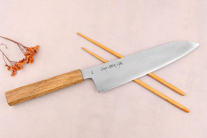 Couteau de chef 21cm japonais artisanal Sakai Kikumori TS10 en chêne