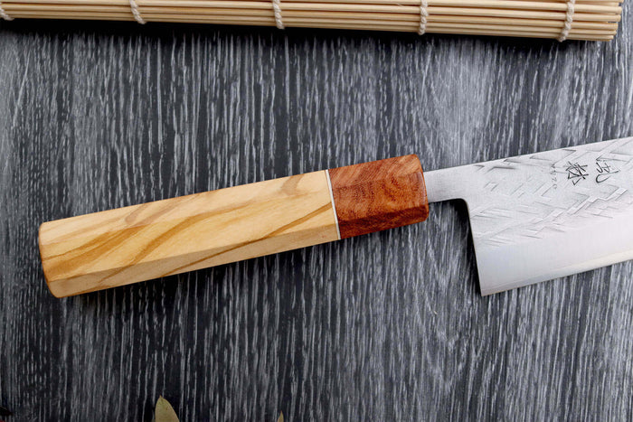 Couteau de chef 21cm japonais artisanal Yuzo SLD olivier et cognassier