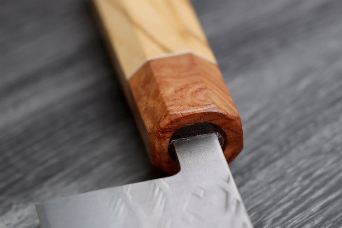 Couteau de chef 21cm japonais artisanal Yuzo SLD olivier et cognassier