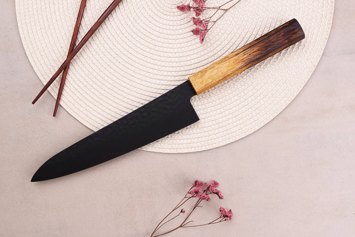 Couteau de chef 21cm japonais Sakai Takayuki Kurokage VG10 manche en chêne brûlé