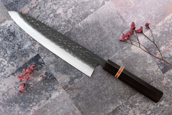 Couteau de chef 24cm japonais artisanal Yuzo Black SLD ébène et cognassier