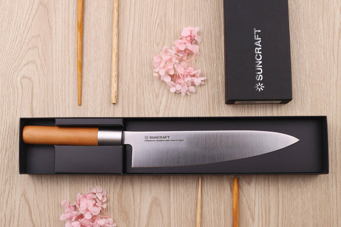 Couteau de chef japonais 20cm Suncraft Senzo manche en magnolia