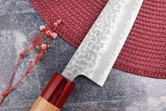 Couteau de chef japonais artisanal Tsunehisa Aogami Super martelé 18cm