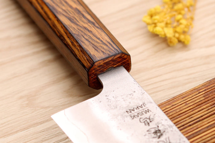 Couteau de chef japonais artisanal Wusaki Yoshi G3 chêne 18cm