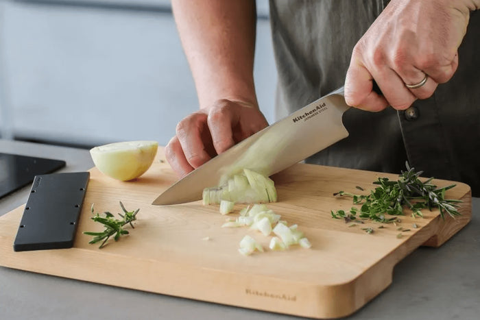 Couteau de chef Kitchen Aid Gourmet lame acier japonais 20cm + étui de protection