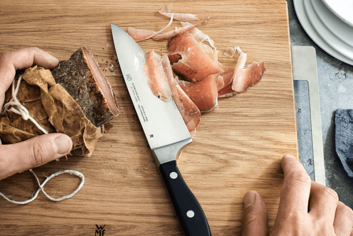Couteau de chef WMF Spitzenklasse Plus lame acier inoxydable 20cm