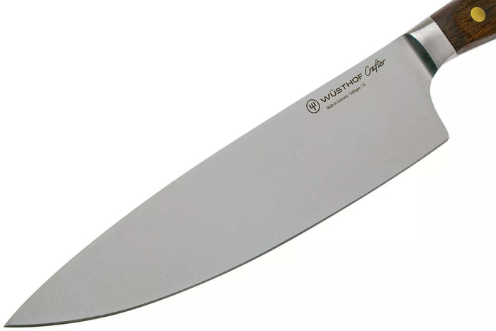 Couteau de chef Wüsthof Crafter forgé 20cm en chêne fumé