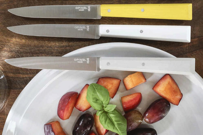 Couteau de table Opinel Bon Appétit Bois n°125 lame 11cm en inox manche en charme nuage