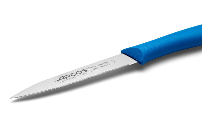 Couteau d'office Arcos Nova lame dentée en acier Nitrum manche bleu 10cm