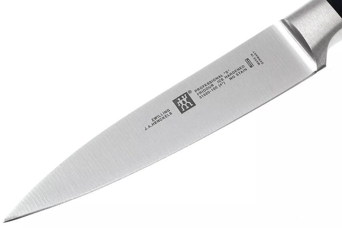 Couteau d'office Zwilling Professional "S" 10cm forgé en acier inoxydable
