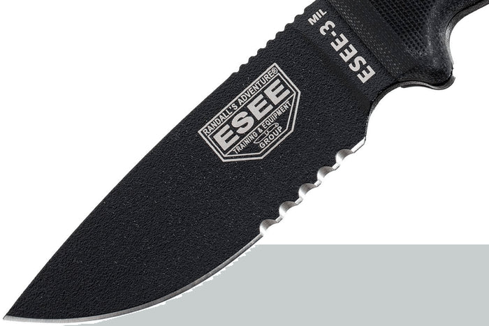 Couteau Esee 3 ESEE-3MIL-S-BLK lame semi-dentée acier carbone 8,8cm manche G10 noir + étui