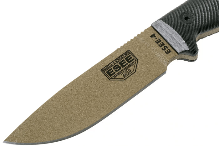 Couteau Esee 4 4PDE-001 lame acier carbone dark earth 11,6cm manche G10 noir + étui