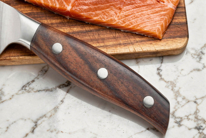 Couteau filet de sole 18cm Guillaume Leonard Cuistot en acier inoxydable et bois de santal rouge