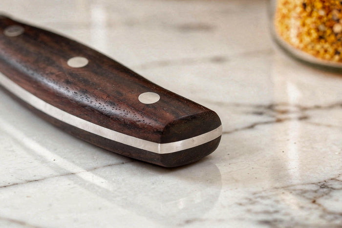 Couteau hachoir 17cm Guillaume Leonard Cuistot en acier inoxydable et bois de santal rouge