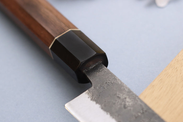 Couteau kiritsuke 15cm japonais artisanal Yuzo Black Nashiji
