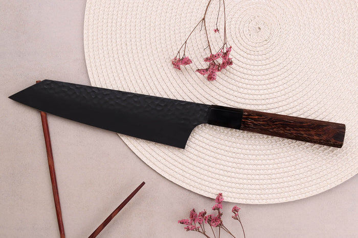 Couteau kiritsuke 19cm japonais Sakai Takayuki Kurokage VG10 manche en wengé