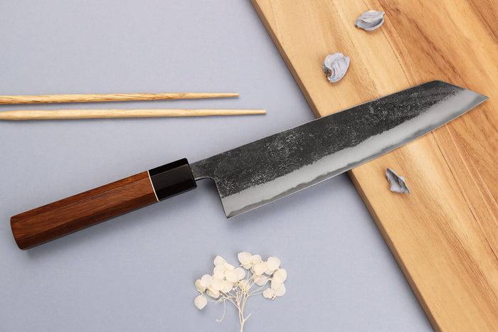 Couteau kiritsuke 24cm japonais artisanal Yuzo Black Nashiji
