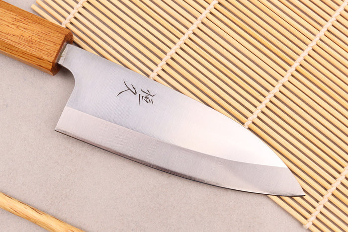 Couteau ko-deba 12cm artisanal japonais Tsunehisa AUS8 manche en chêne