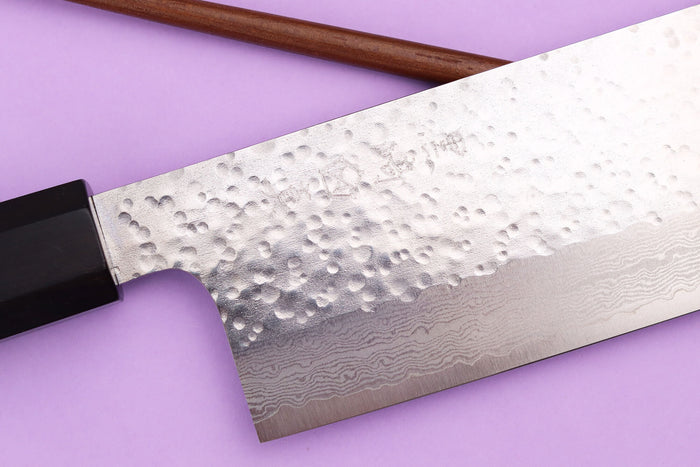 Couteau nakiri 16,5cm japonais artisanal Makoto Kurosaki VG7 Damas martelé