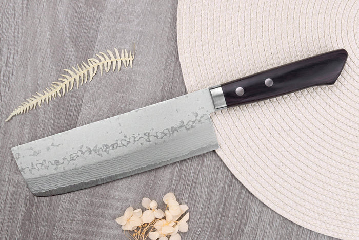 Couteau nakiri 16,5cm japonais artisanal Masutani VG10 Damas