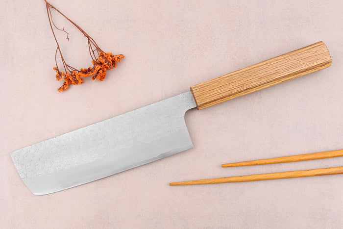 Couteau nakiri 16,5cm japonais artisanal Sakai Kikumori TS10 en chêne