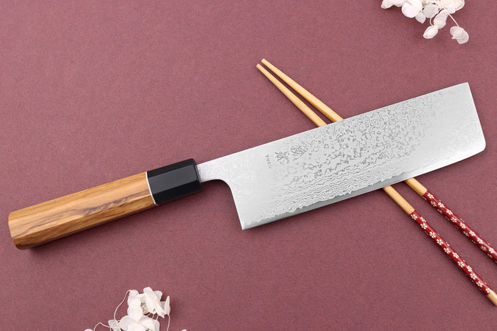Couteau nakiri 16,5cm japonais artisanal Yuzo Damas VG10